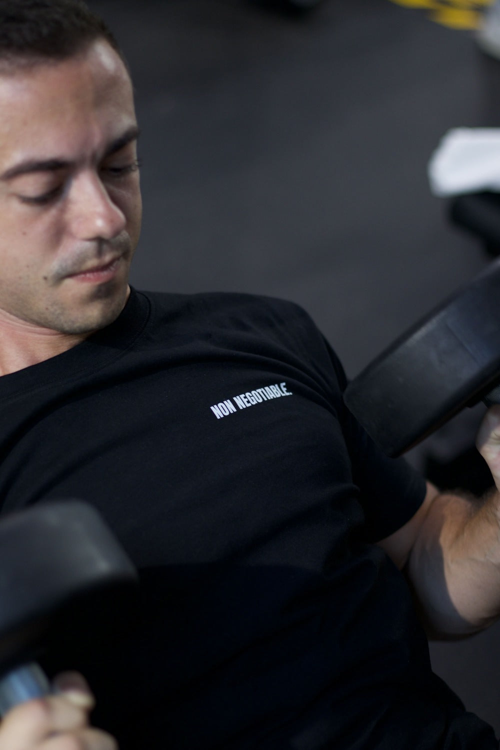 Pack (2 camisetas) NO DAYS OFF + BORDADA