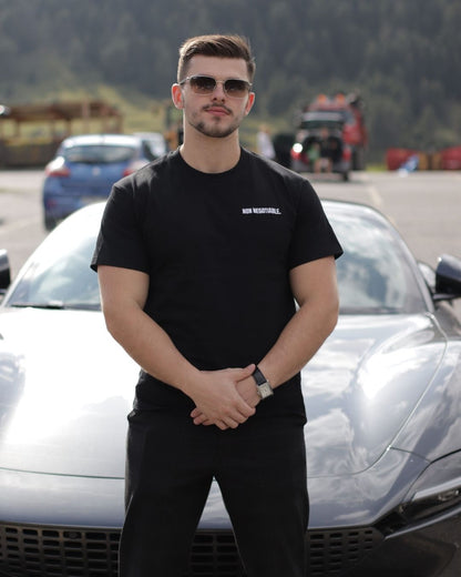 Camiseta NON NEGOTIABLE (Bordado)