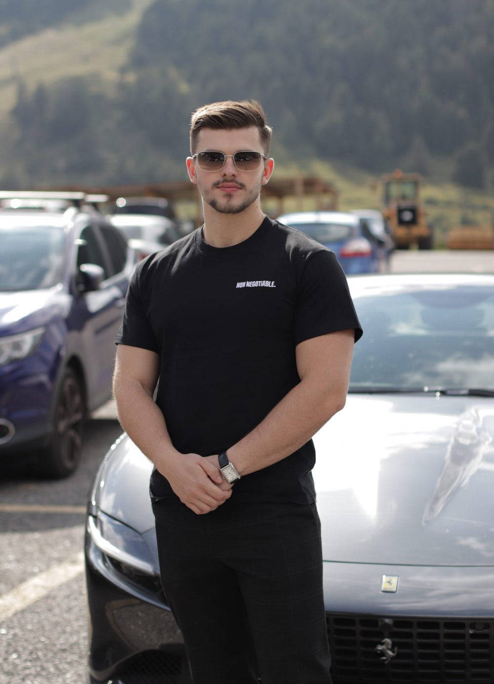 Camiseta NON NEGOTIABLE (Bordado)