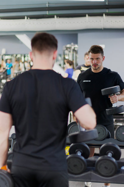 Camiseta NON NEGOTIABLE (Bordado)